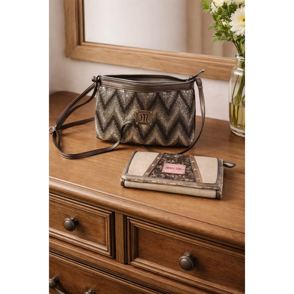 MISS ME Chevron Crossbody Purse & Wallet Set Brown Metallic Western